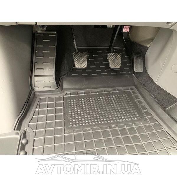 Коврики HYUNDAI H-1 (2008>) (2-й ряд) (вантажнопасажир., двоє бічних дверей) AGumm резиновые в салон 11867 фото